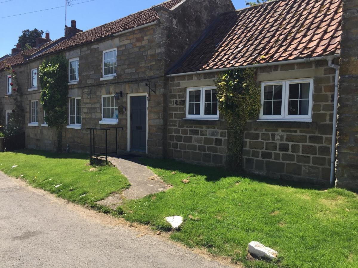 Sunnyside Cottage Hutton Le Hole Northyorkshire Exterior photo