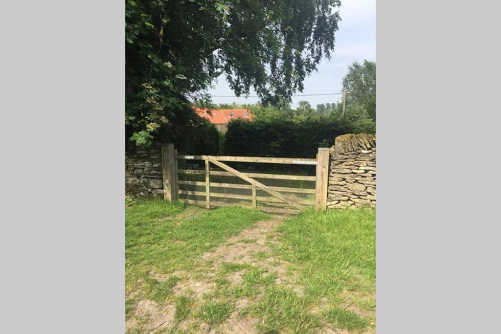 Sunnyside Cottage Hutton Le Hole Northyorkshire Exterior photo